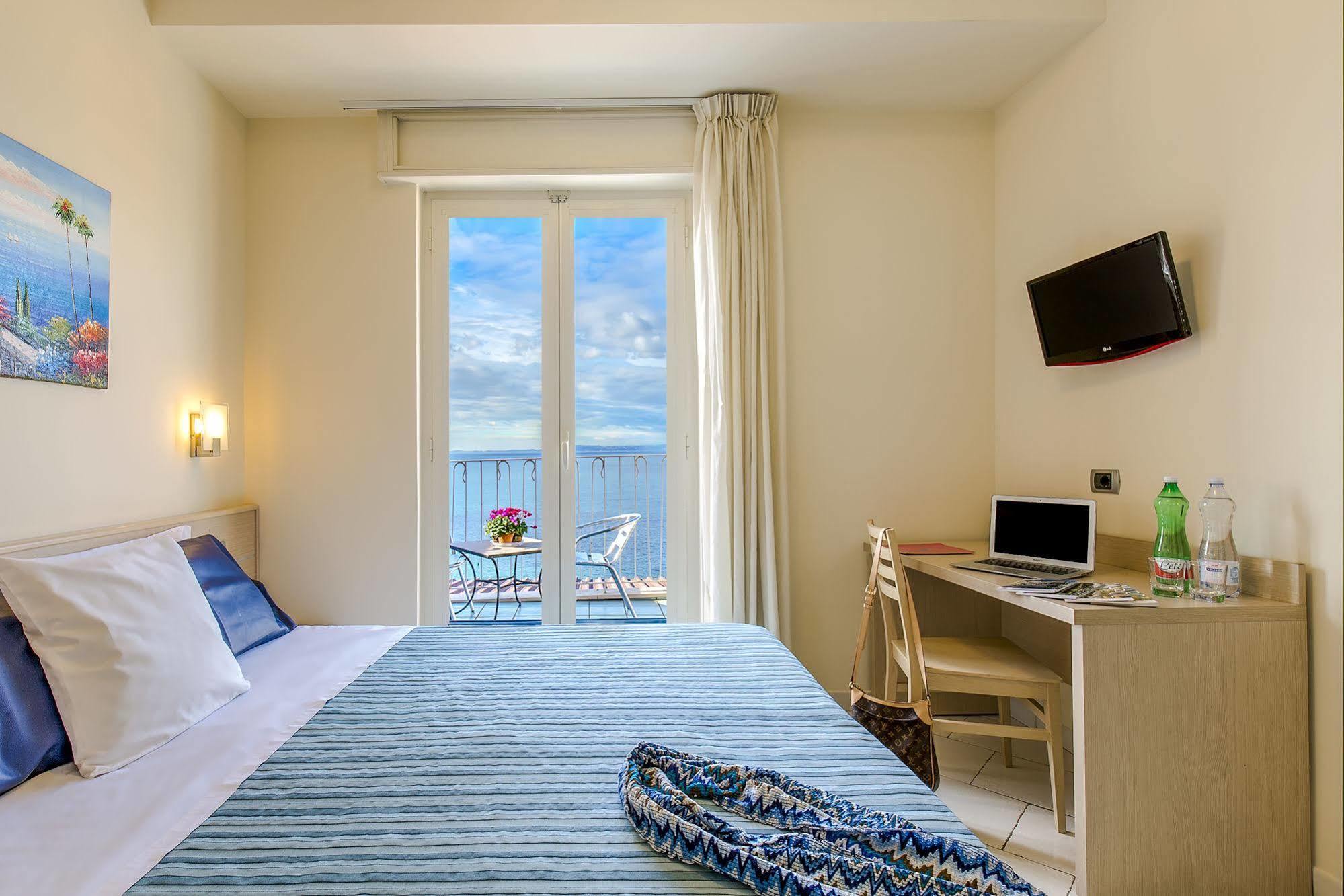 Hotel Cosmomare Piano di Sorrento Ngoại thất bức ảnh